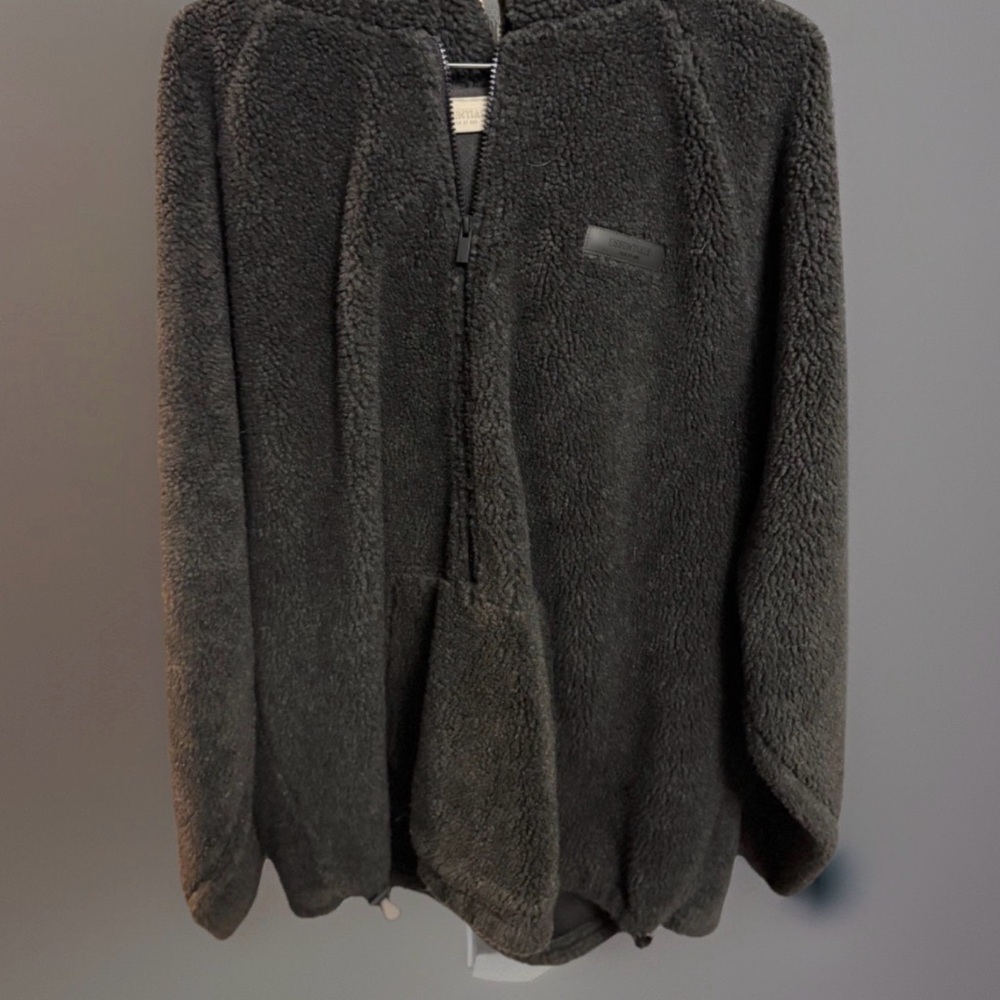 Fear of God EssentialsSS22 Mens Polar Fleece Half Zip Hoodle “Iron”